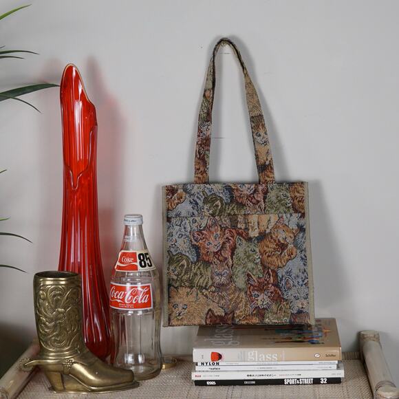SOLD // Vintage 90s cat tapestry tote bag purse - Picture 1 of 4